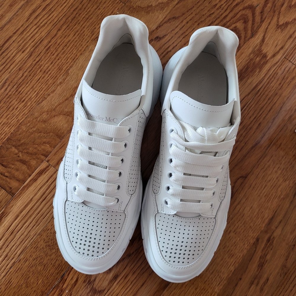Alexander McQueen White Athletic Shoes - Picture 6 of 11